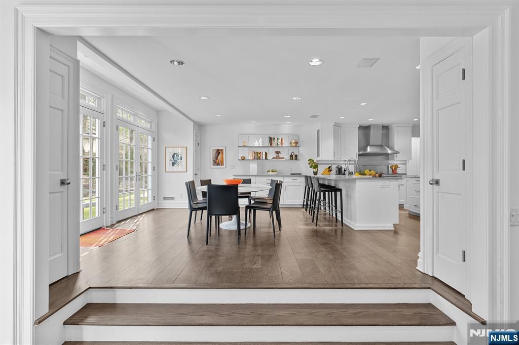 35 Mayflower Drive
