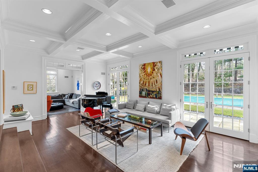 35 Mayflower Drive
