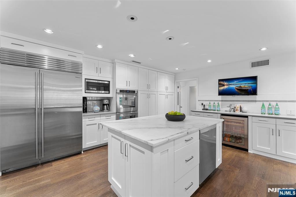 35 Mayflower Drive