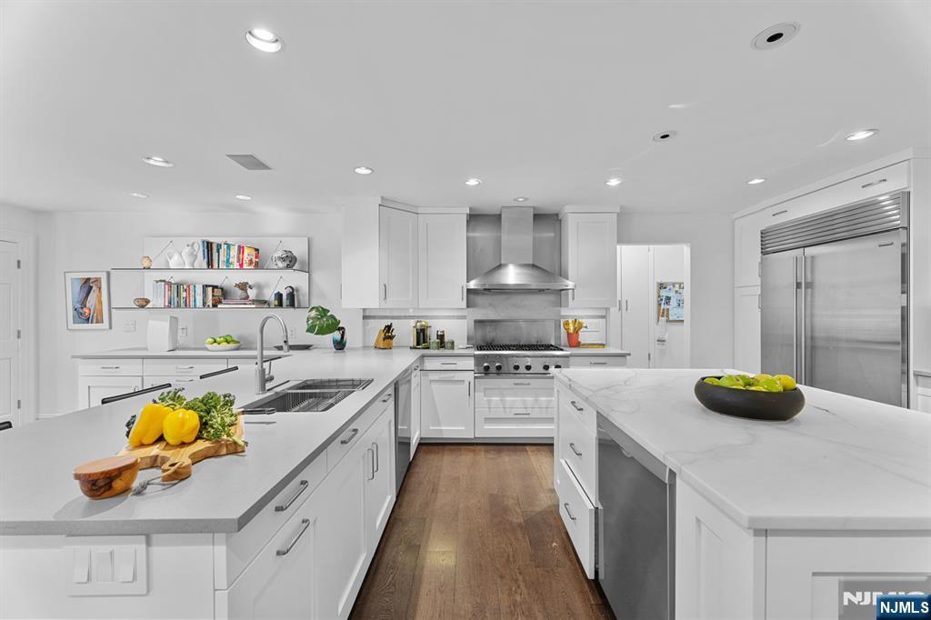 35 Mayflower Drive
