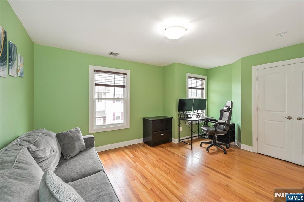 6 Doris Lane