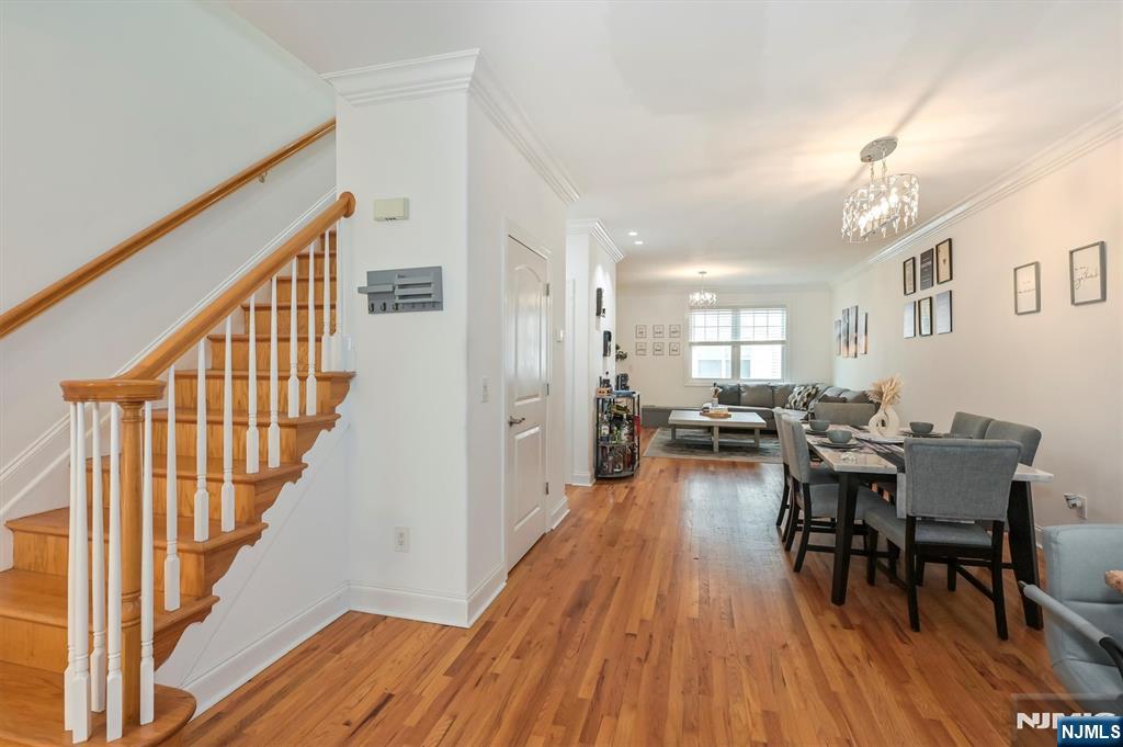 6 Doris Lane