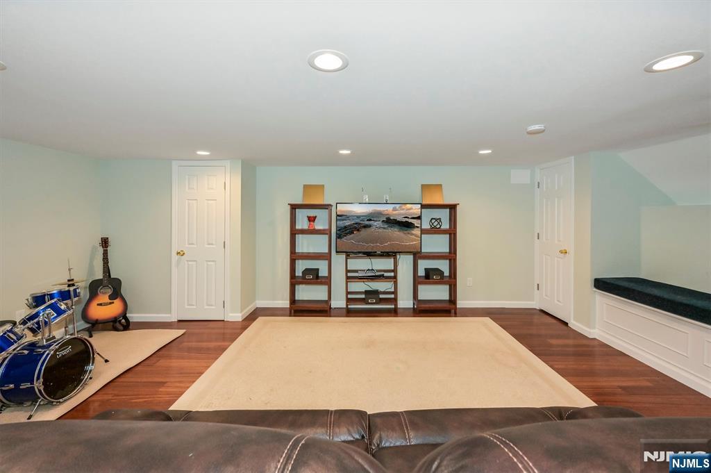 113 Merritt Drive