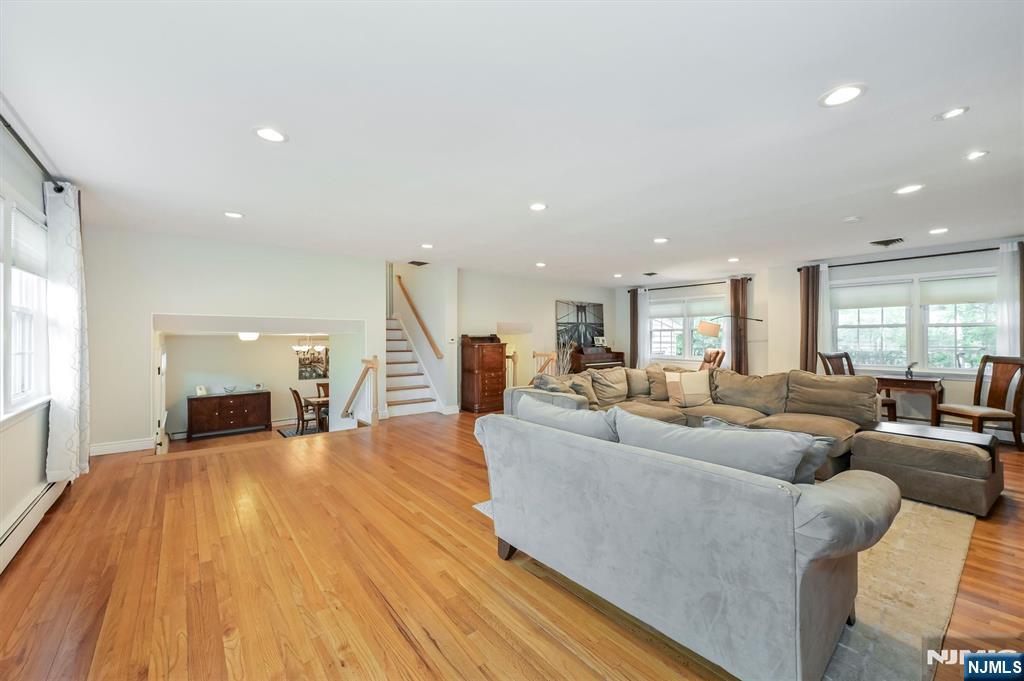 113 Merritt Drive