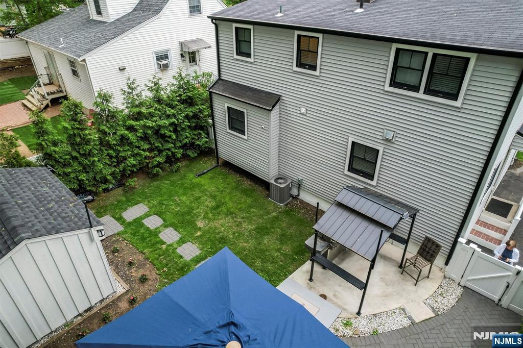 373 Deerfield Street