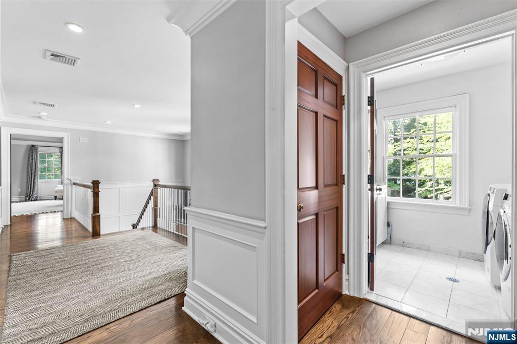 56 Knoll Road