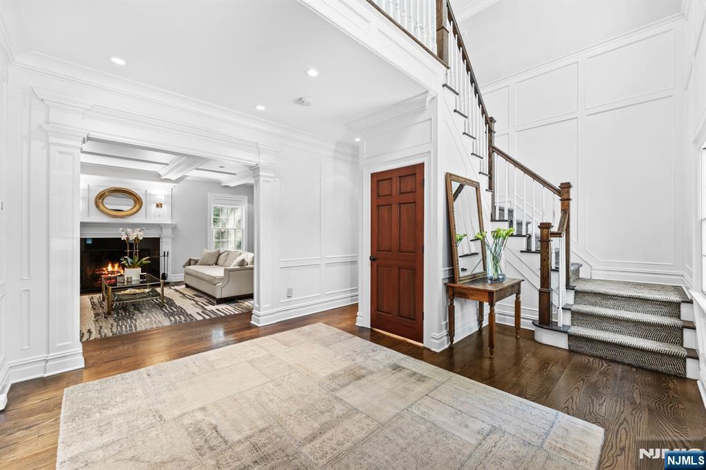56 Knoll Road