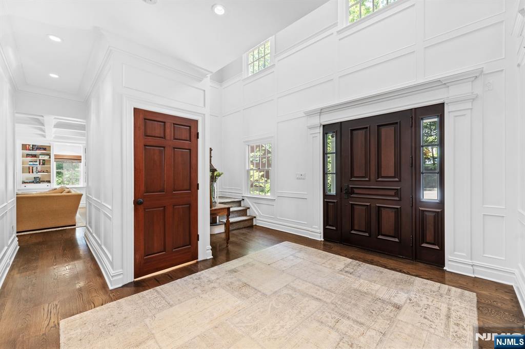 56 Knoll Road