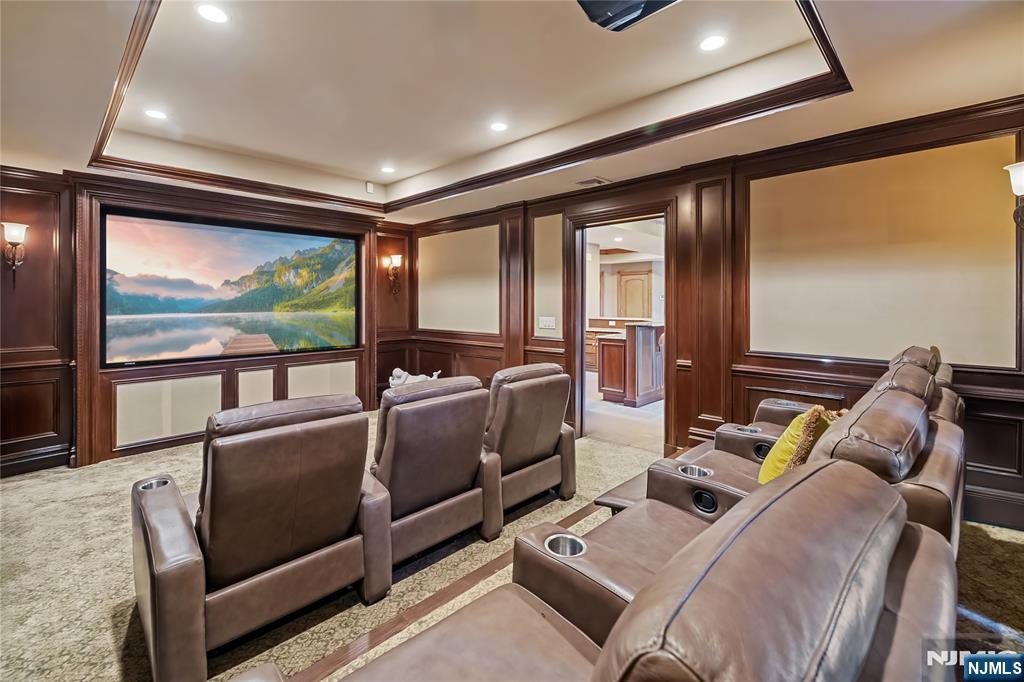 613 Bellaire Drive