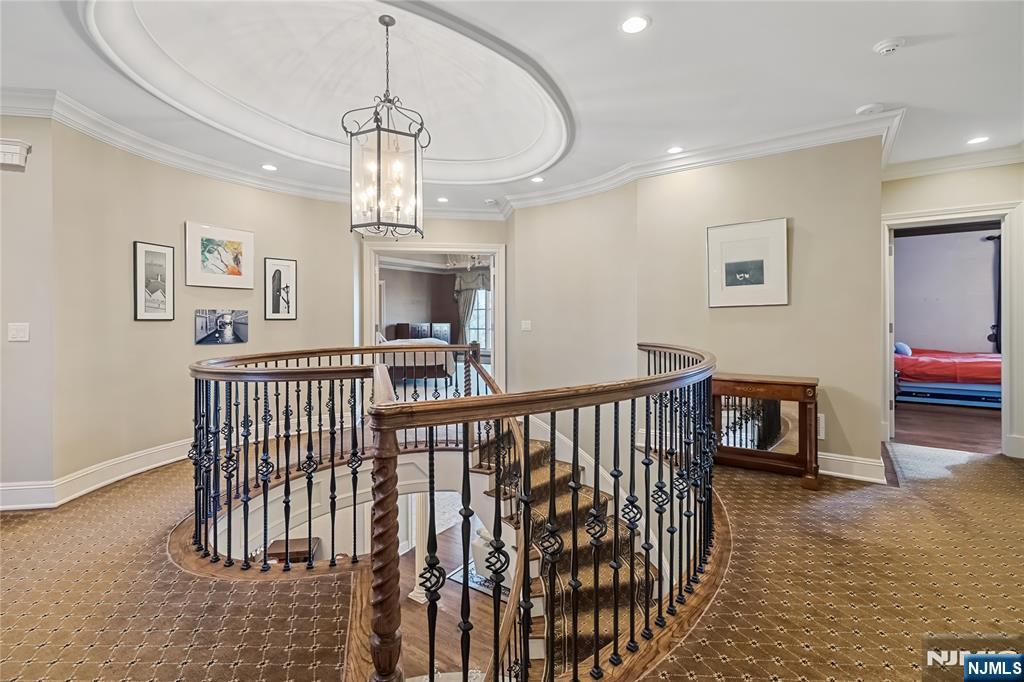 613 Bellaire Drive