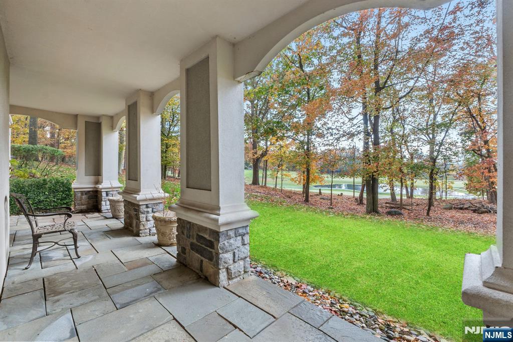 613 Bellaire Drive