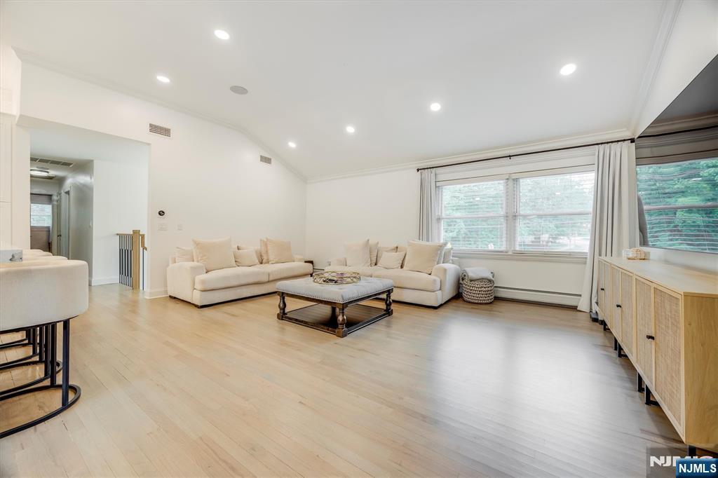 260 Elm Street