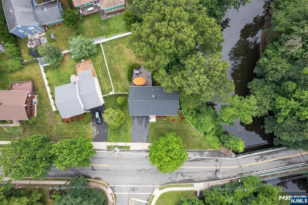 260 Elm Street