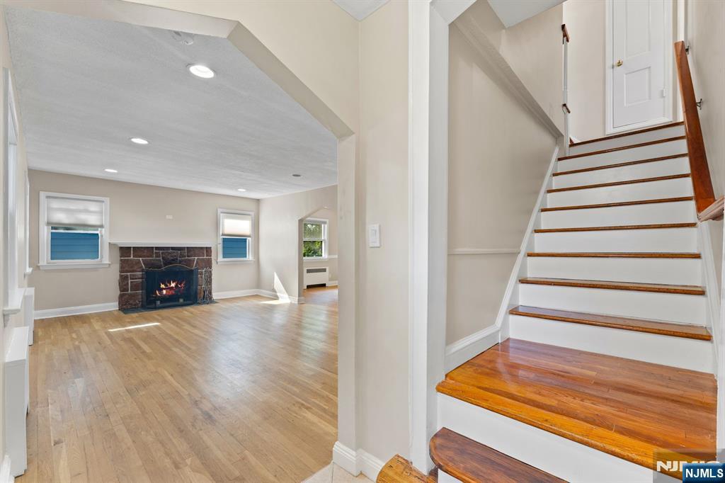 42 Grayson Place