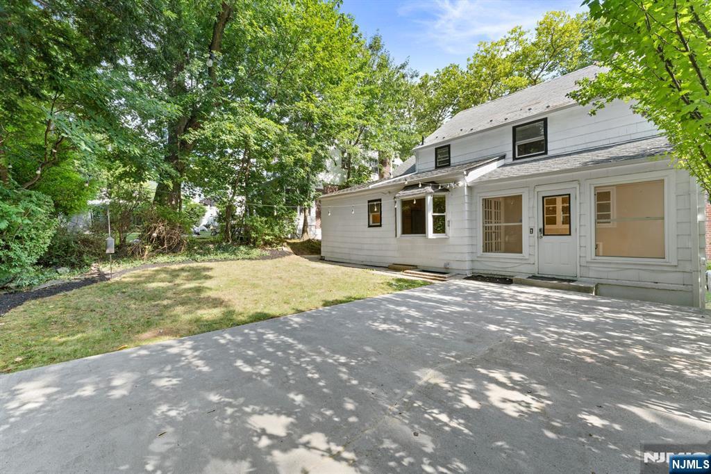 42 Grayson Place