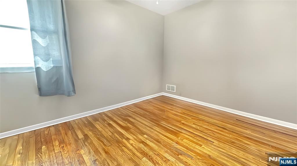 106 6th Avenue 2