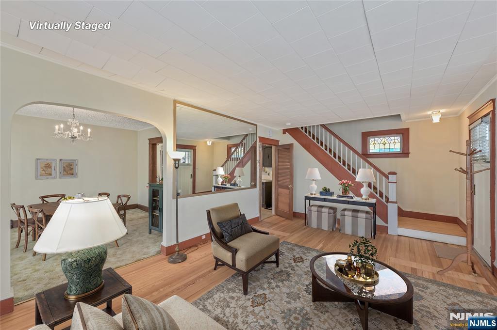 54 Rochelle Parkway