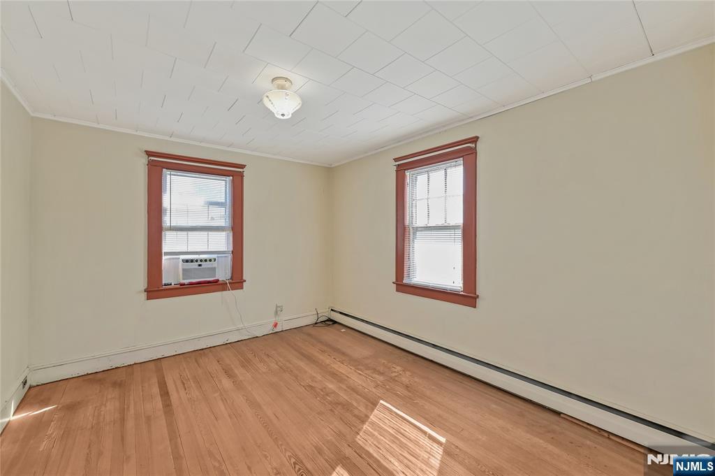 54 Rochelle Parkway