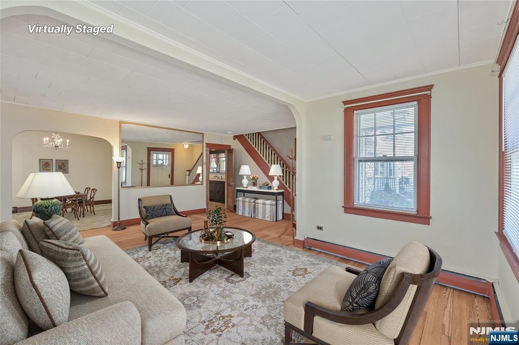 54 Rochelle Parkway