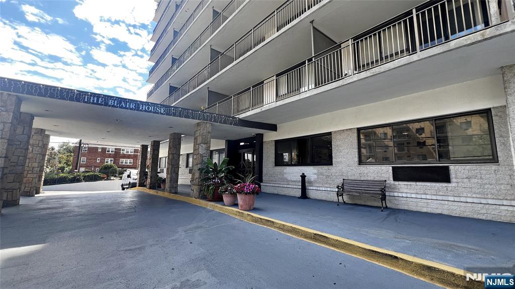 235 Prospect Avenue 14D
