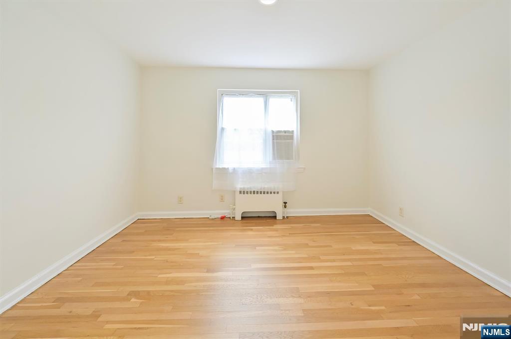 461 Heath Place 23