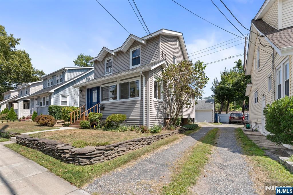29 Dick Street