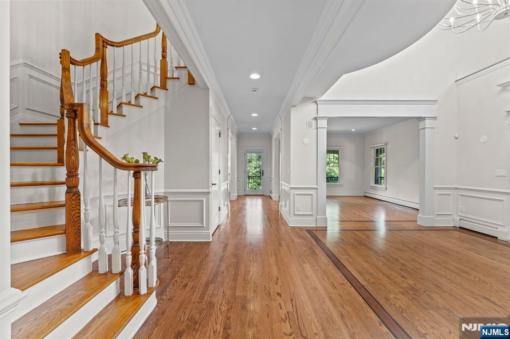 6 Lauren Pond Court