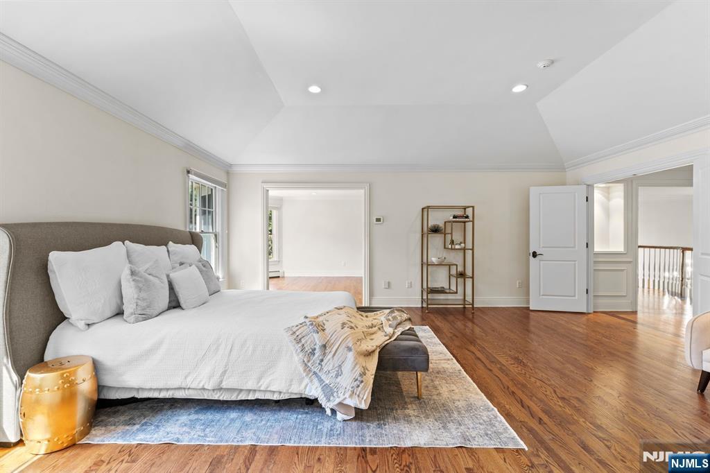 6 Lauren Pond Court