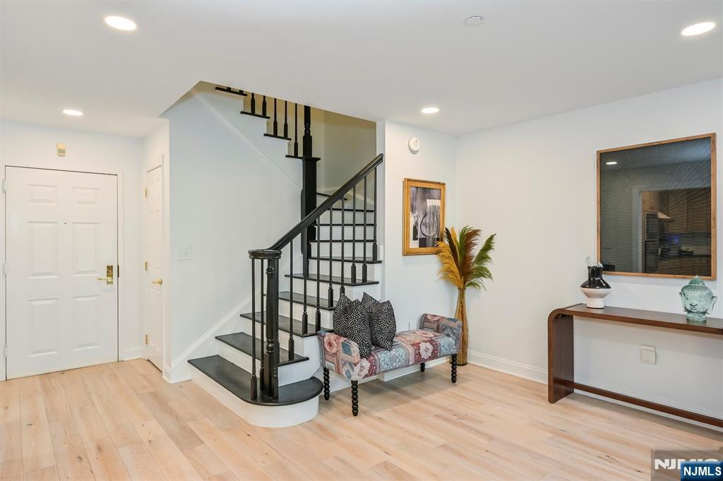 207 Shearwater Court 14