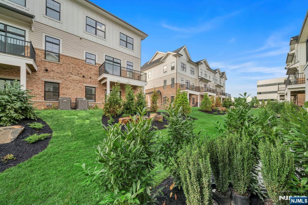 9 Scenic Terrace