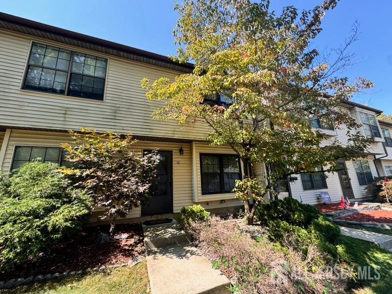 115 Willett Avenue # 16 Unit: C-16