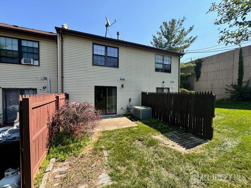 115 Willett Avenue # 16 Unit: C-16
