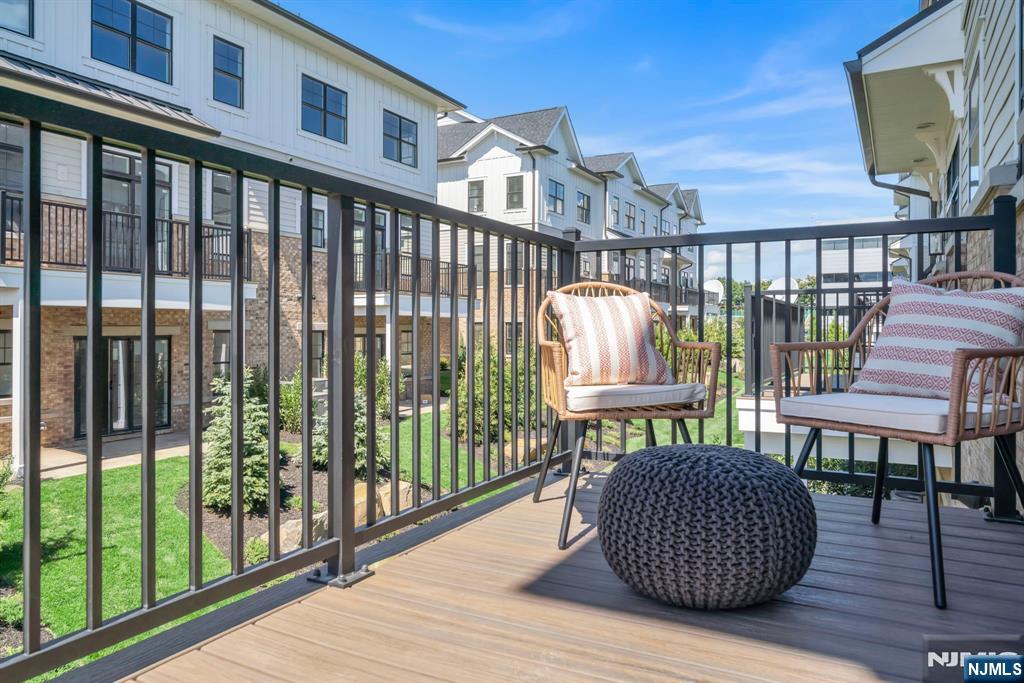 7 Scenic Terrace