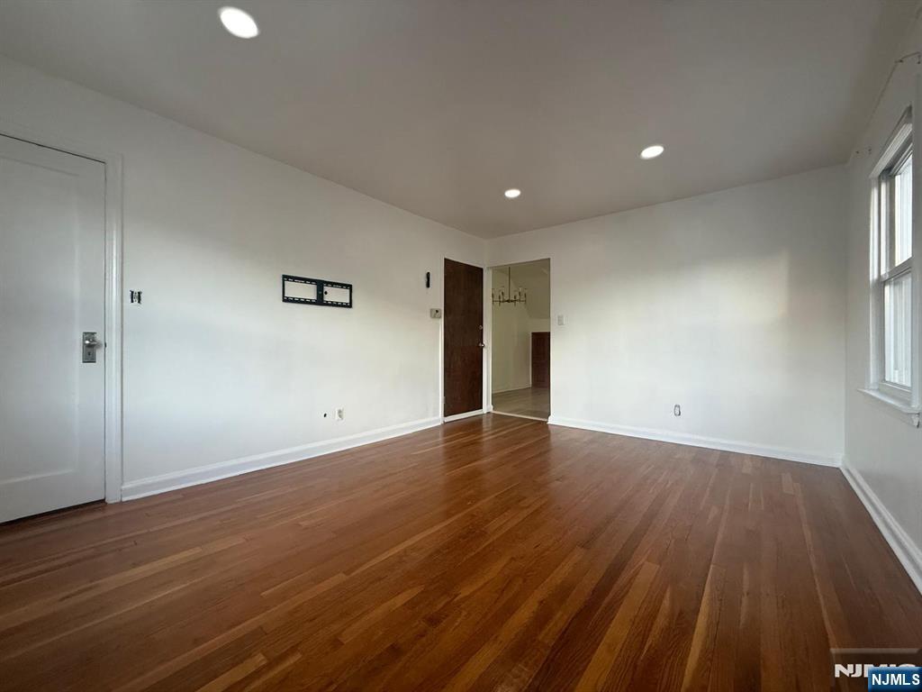 30 Kelly Parkway 2
