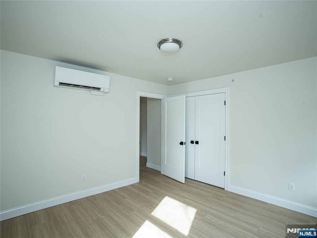 490 Broad Avenue 6