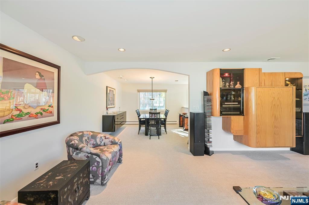 9 Cherry Place