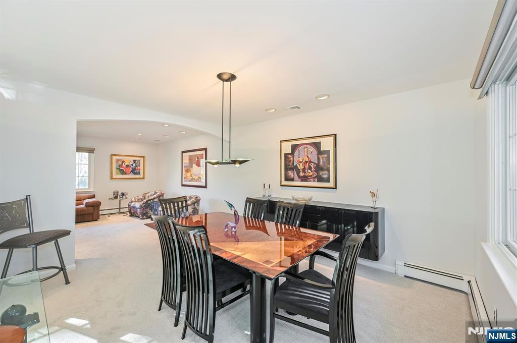 9 Cherry Place