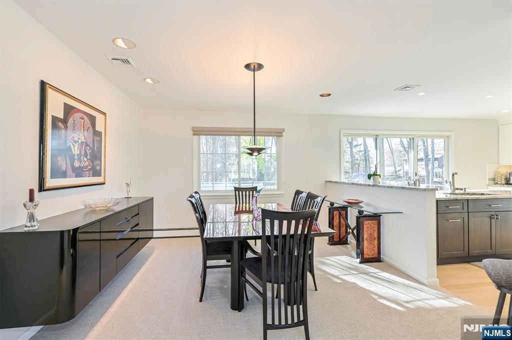 9 Cherry Place