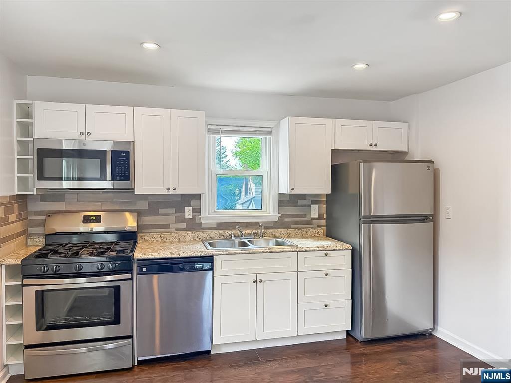 420 S Prospect Avenue 2nd Floor