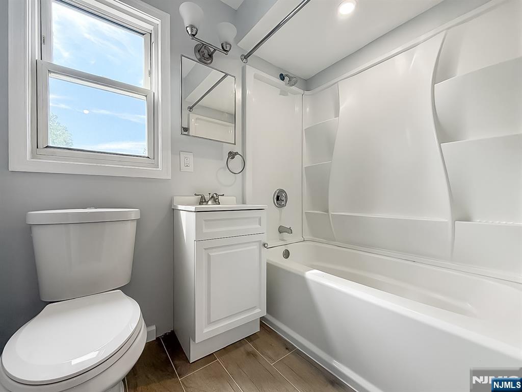 420 S Prospect Avenue 2nd Floor