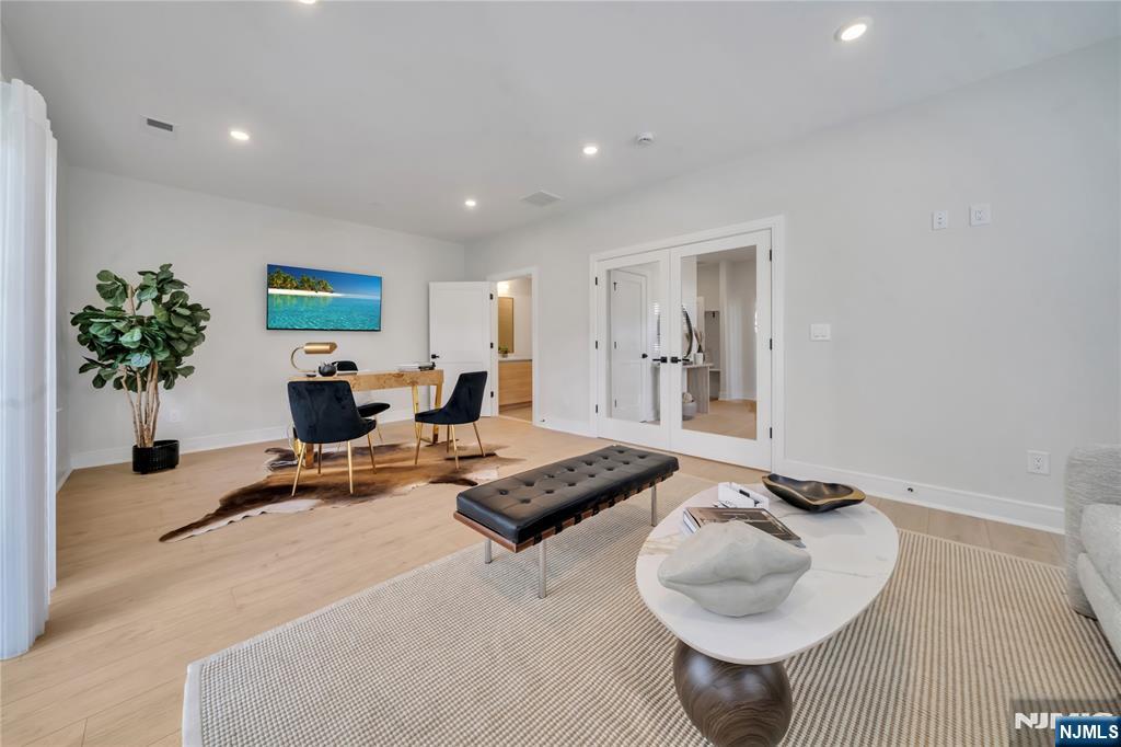 15 Davis Drive