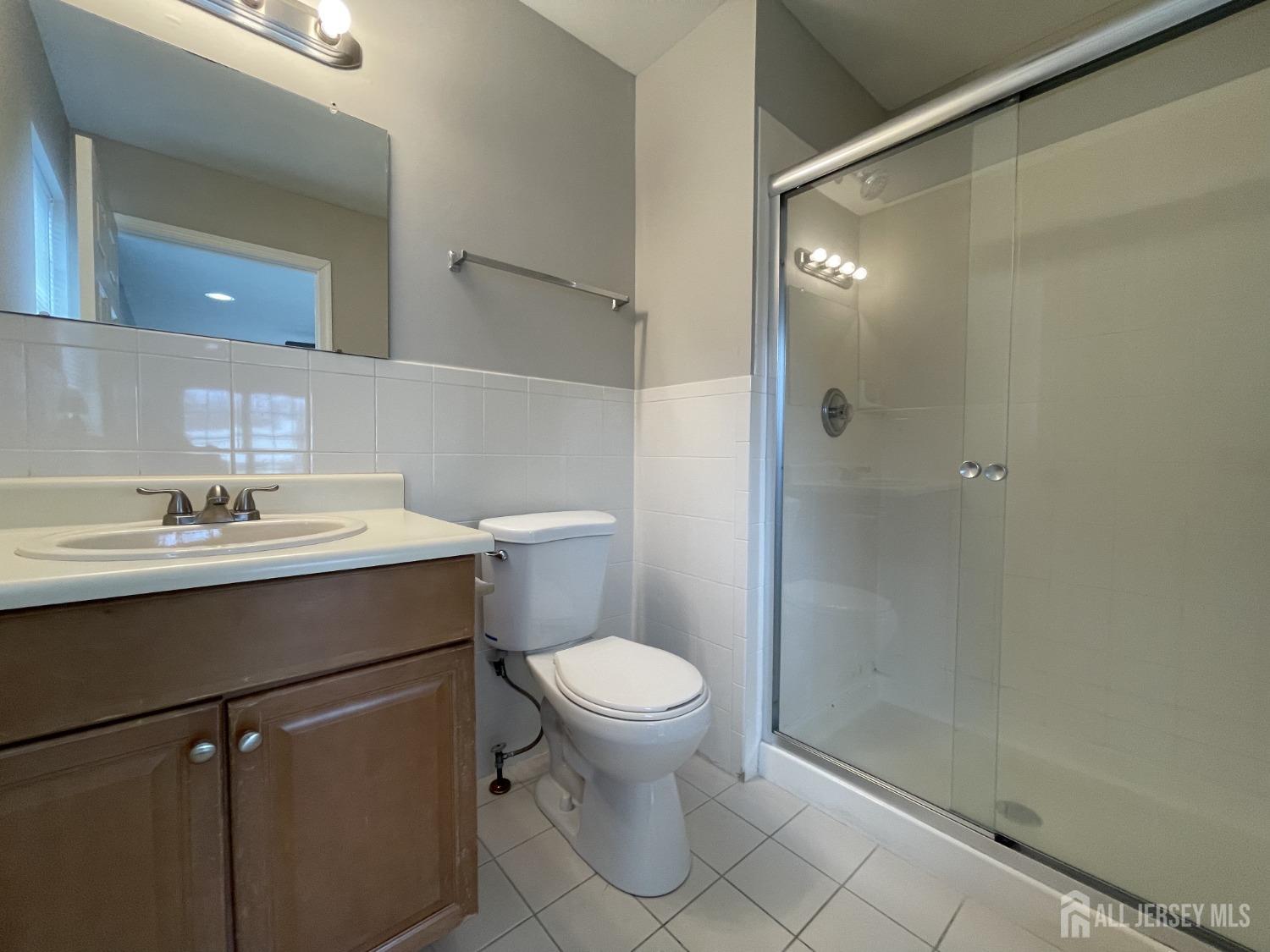 4 Lackland Avenue