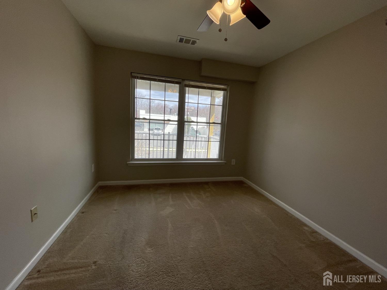 4 Lackland Avenue