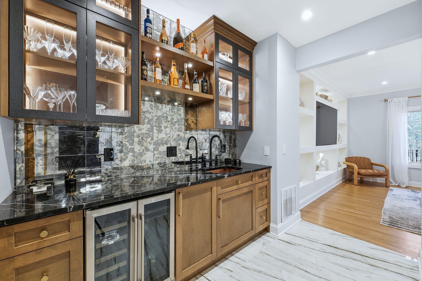204 BEARWOODS RD