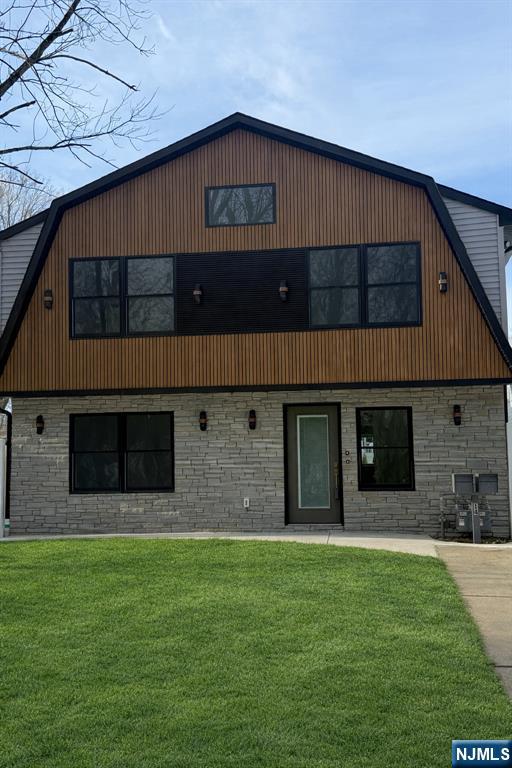 14 Redwood Street First Floor