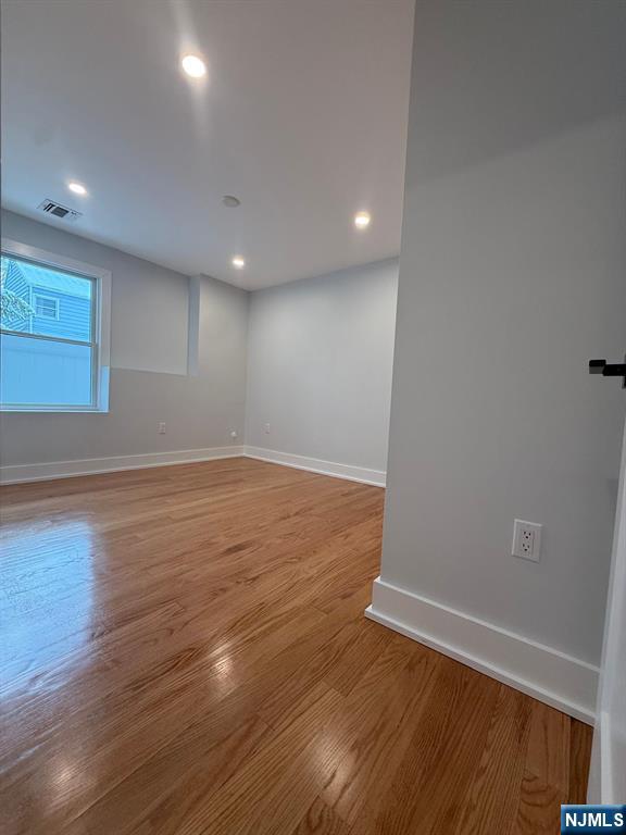 14 Redwood Street First Floor