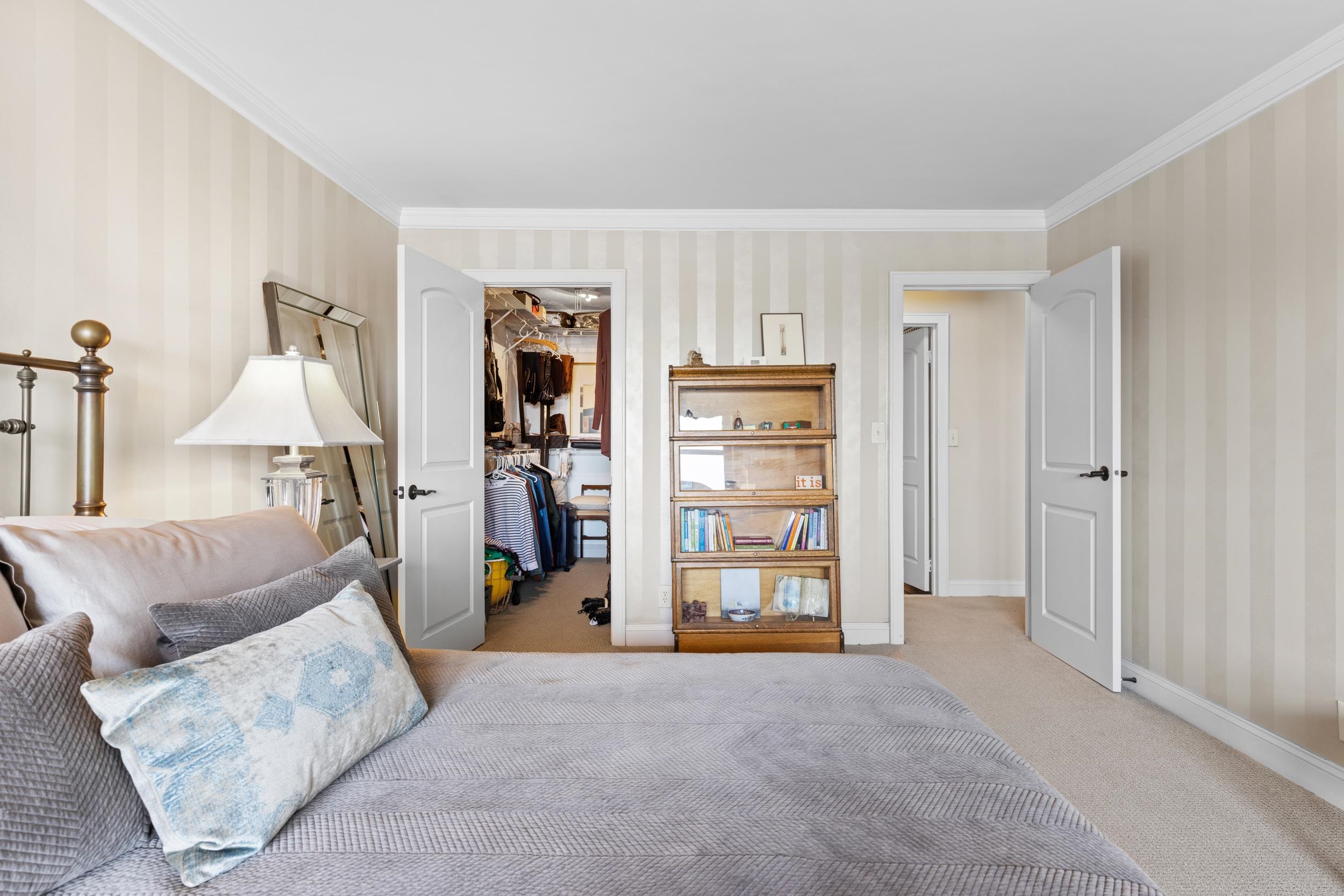 7855 BLVD EAST Unit: 19G