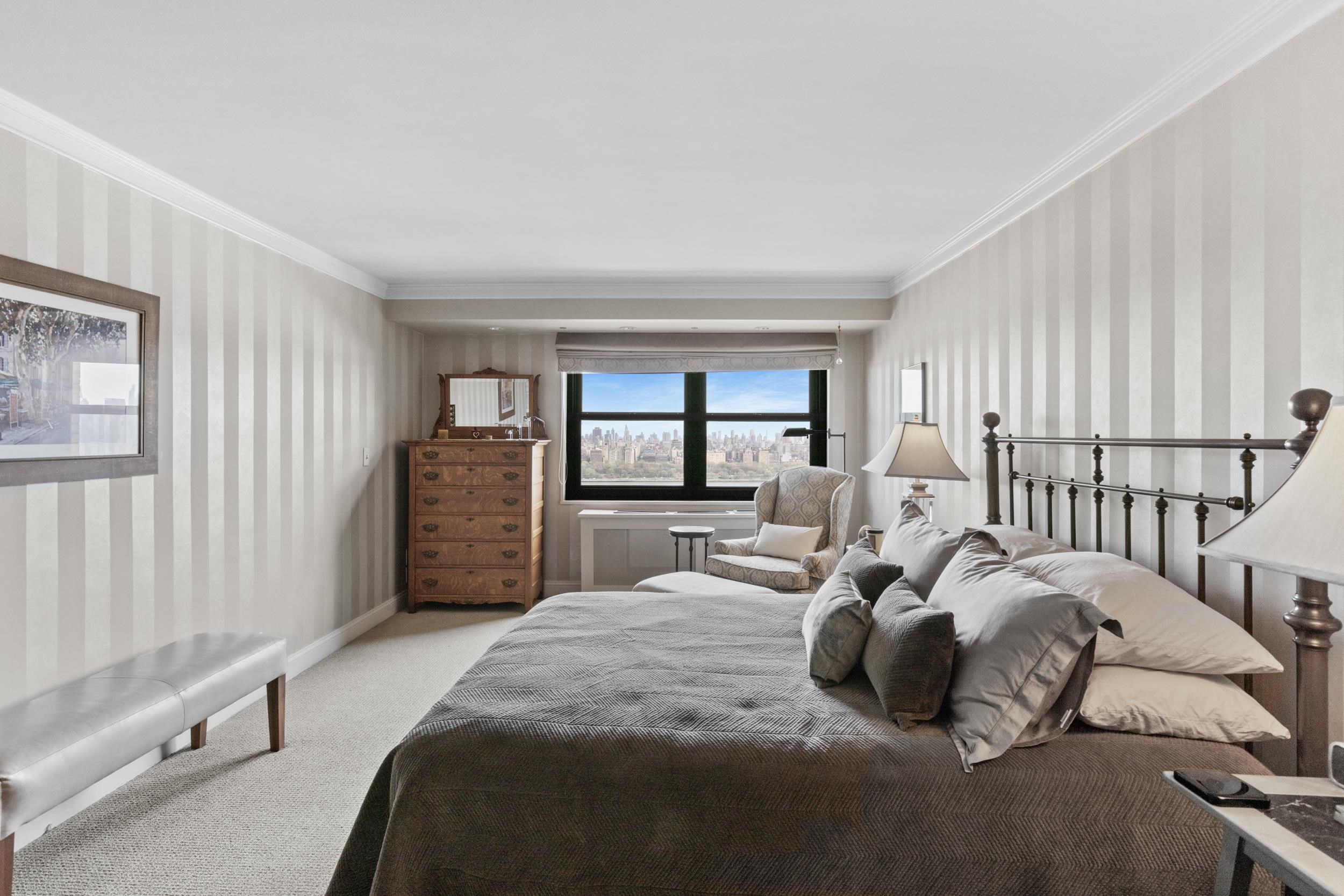 7855 BLVD EAST Unit: 19G