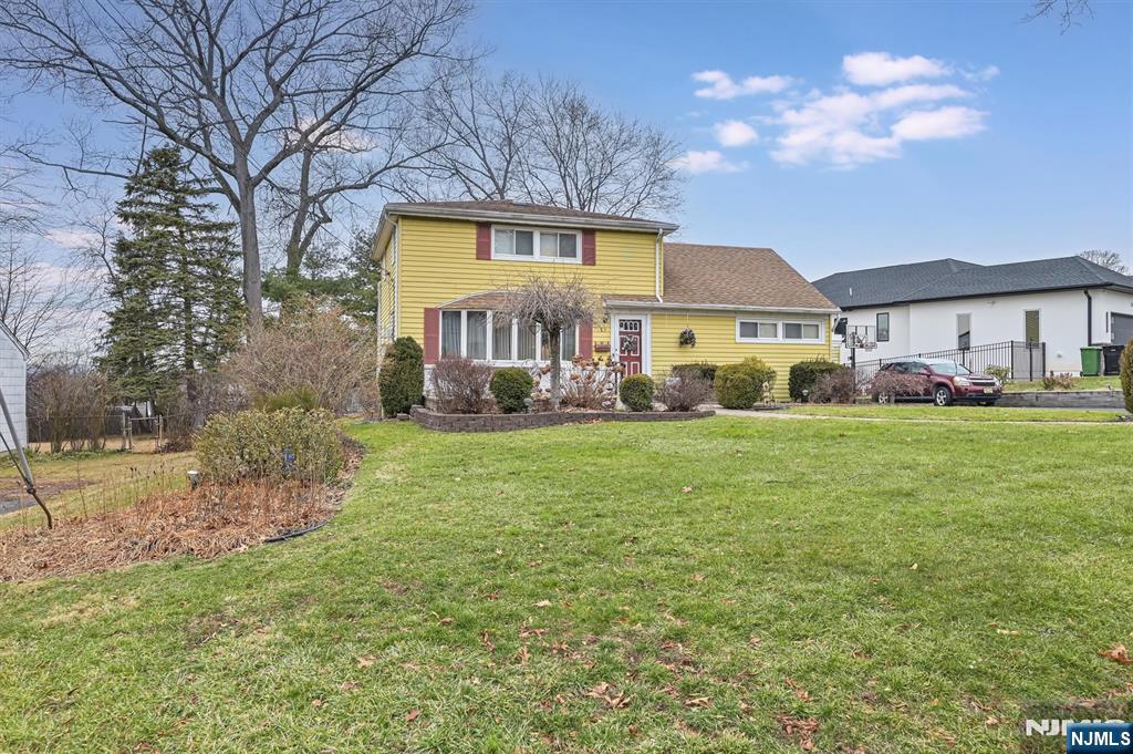 105 Circle Drive