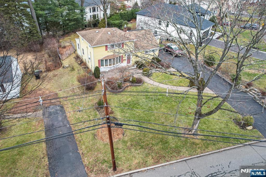 105 Circle Drive